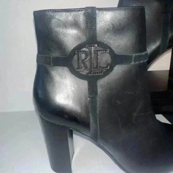 Lauren Ralph Laurens high-heeled Marleigh‎ bootie - Picture 2 of 6